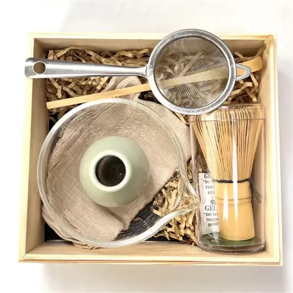 Eco-friendly Wooden Packing Matcha Tea Set with Bamboo Matcha Whisk