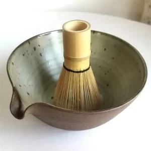 OEM Handmade Crude Pottery Matcha Bowl Chawan with Spout